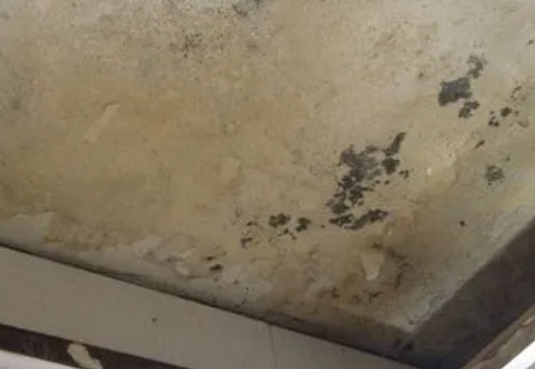 北辰阳台漏水维修公司分享下北辰卫生间渗水维修需要注意哪些问题。
